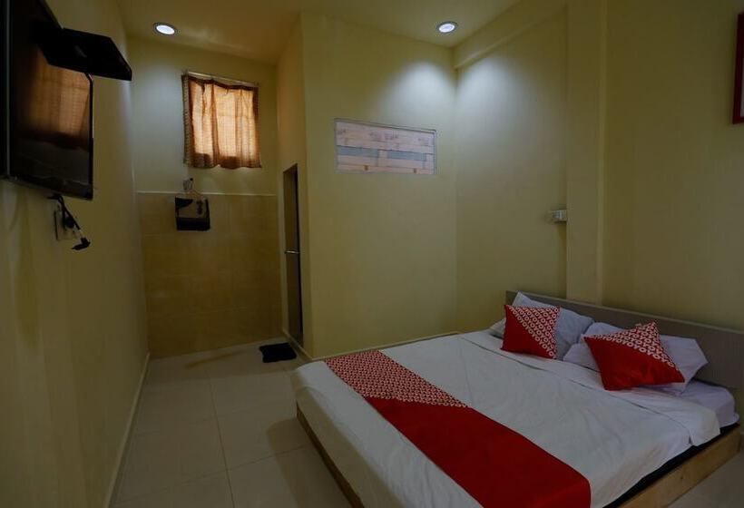 فندق Backpaker Seraya By Oyo