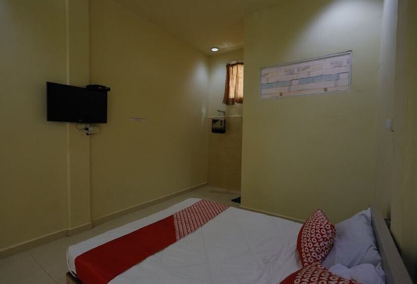 فندق Backpaker Seraya By Oyo