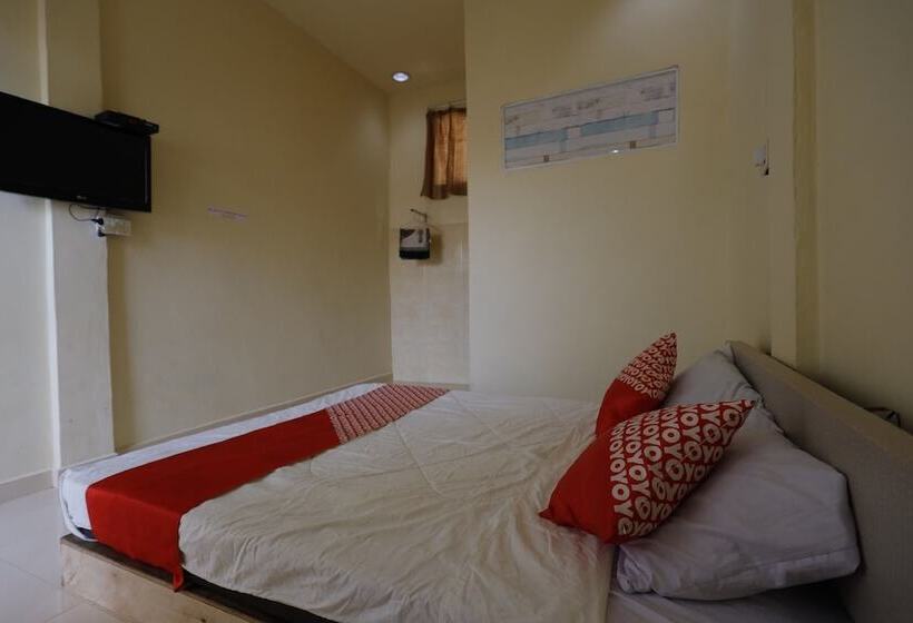 فندق Backpaker Seraya By Oyo