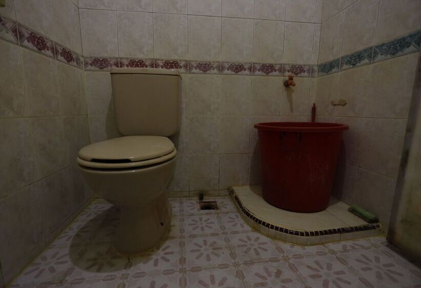 فندق Backpaker Seraya By Oyo