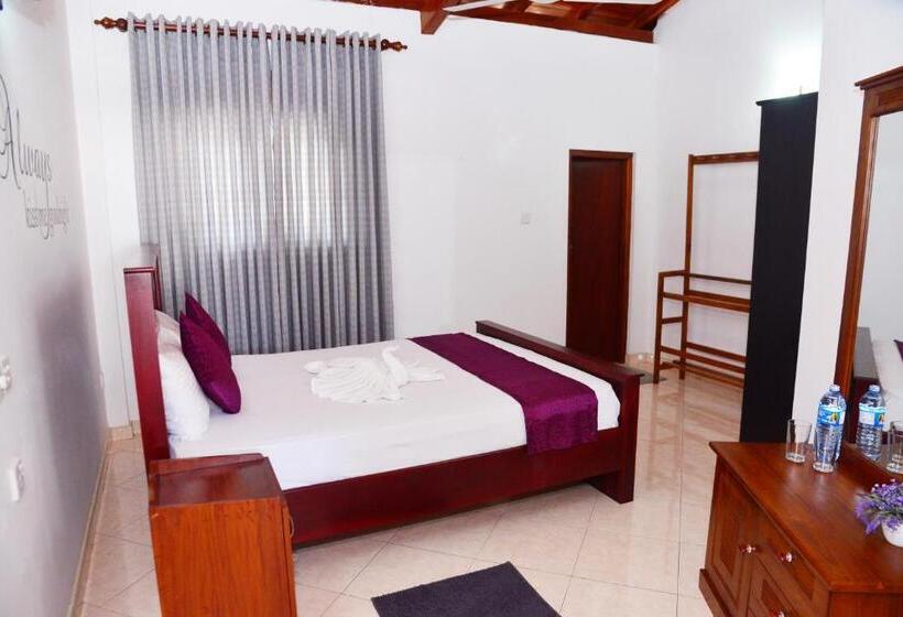 فندق Cinnamon Holiday Inn