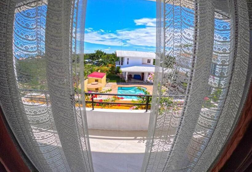 فندق Divers Lodge Plumeria