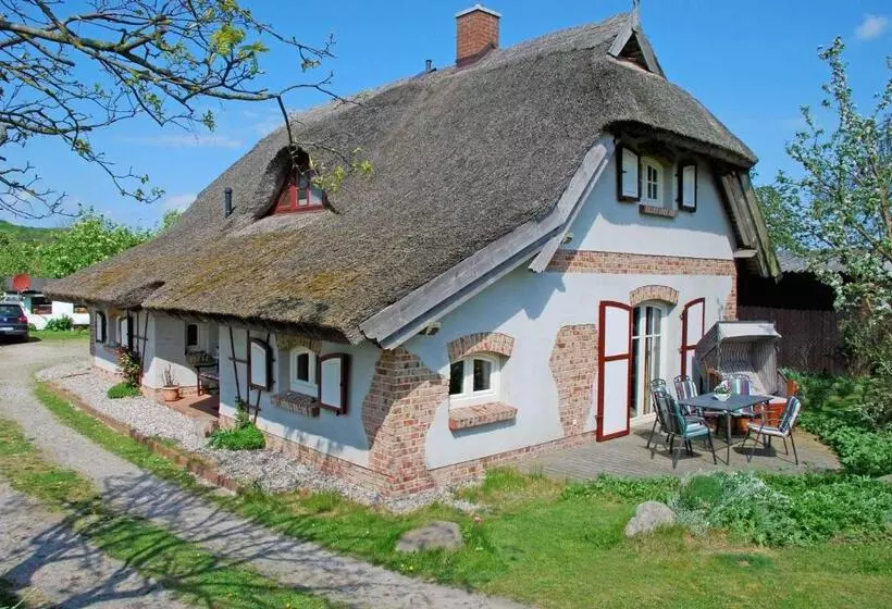 ホテル Ferienhaus Unterm Reetdach