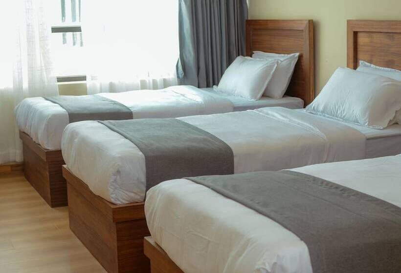 בית מלון כפרי Gulmohar