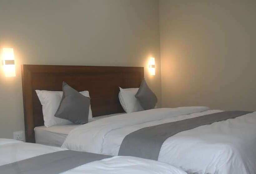 בית מלון כפרי Gulmohar