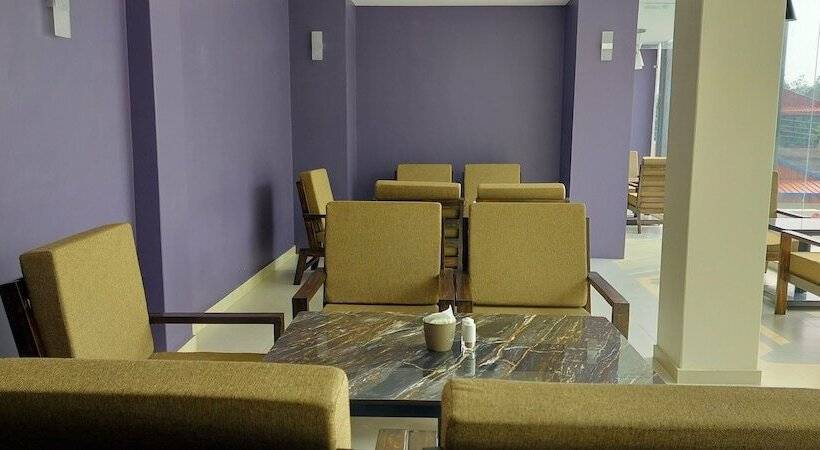 בית מלון כפרי Gulmohar