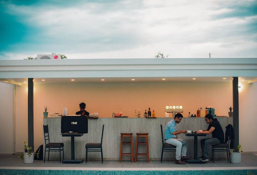 בית מלון כפרי Gulmohar