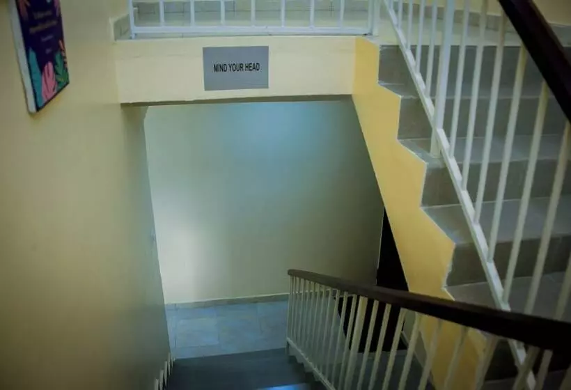 هتل House 2 Guest House