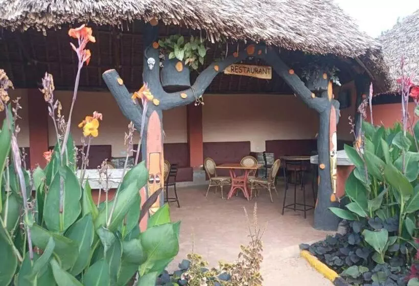 هتل Jambo Afrika Resort