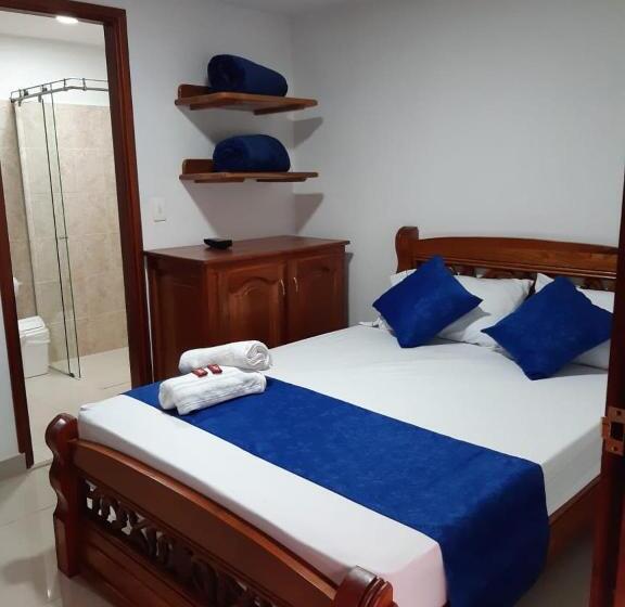 هتل Jardín De Rosas