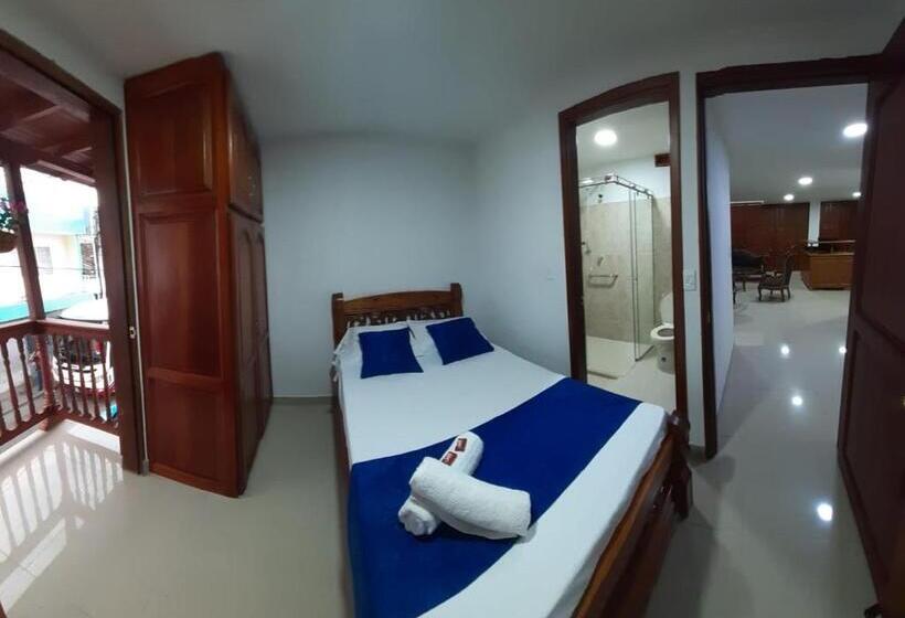 هتل Jardín De Rosas