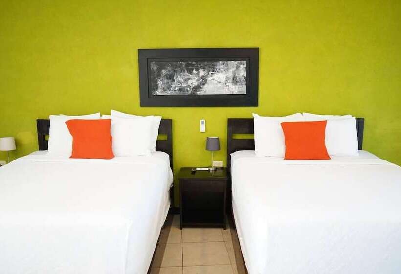 هتل Papaya Surf Garden