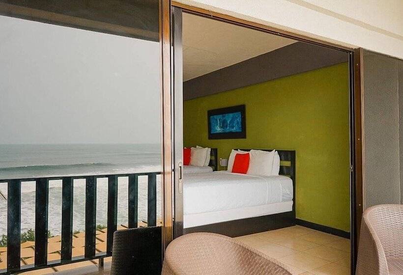 هتل Papaya Surf Garden