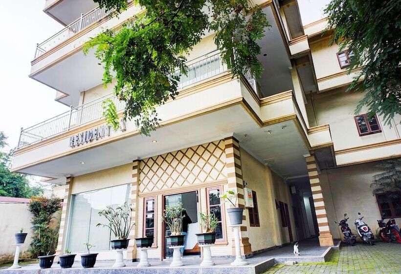 Hotelli Resident K Syariah