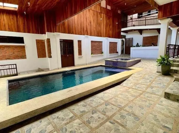 Hotelli Ribera La Paz