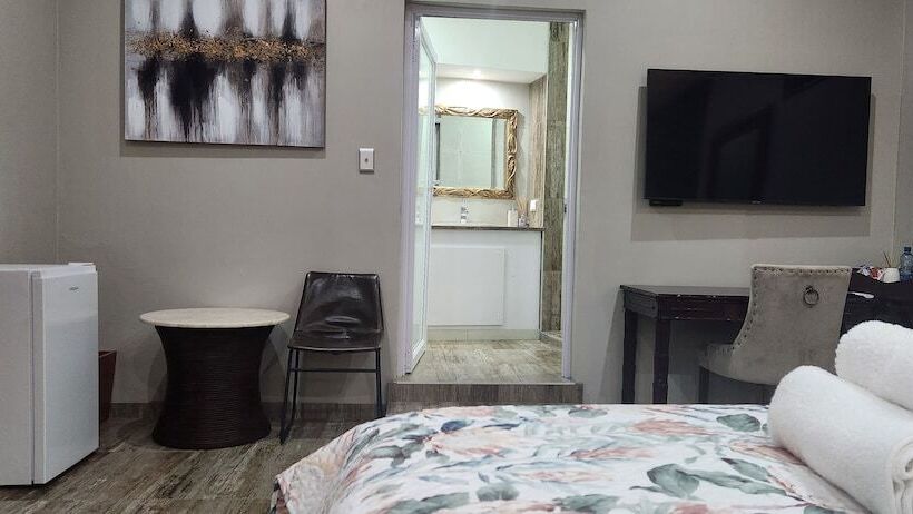 호텔 Rosewood Country Lodge