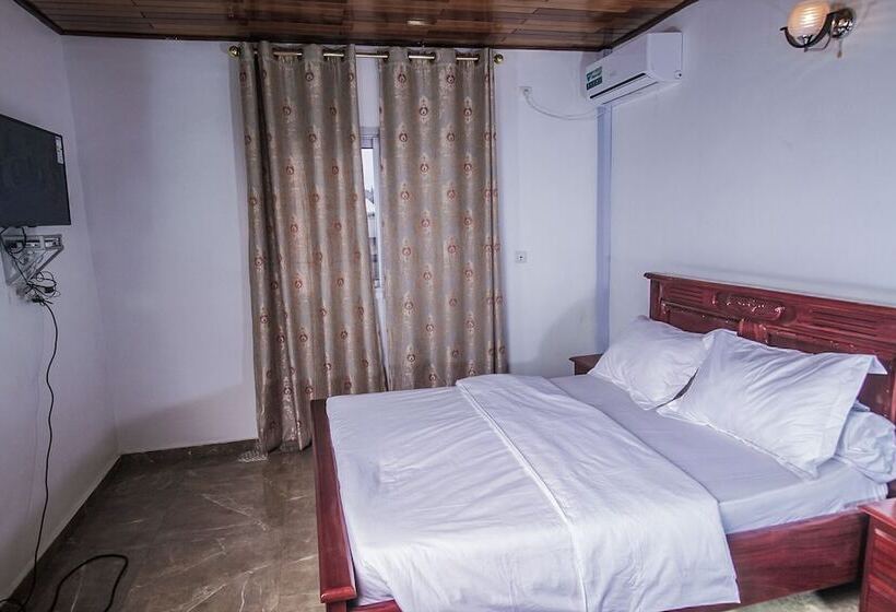 هتل Satellite Dream Hôtel