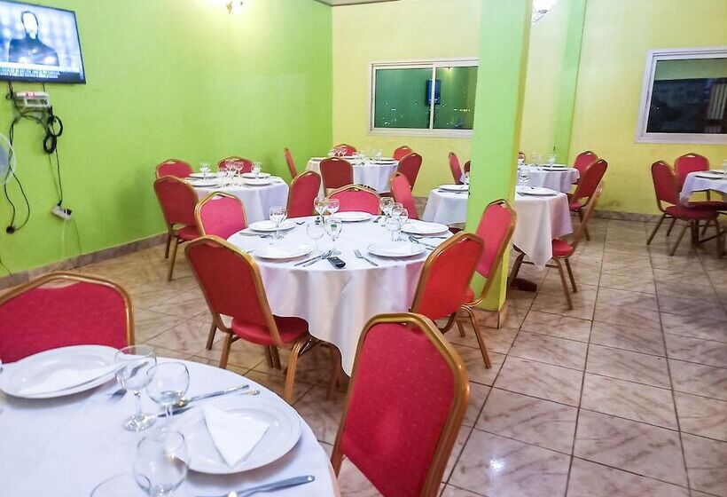 هتل Satellite Dream Hôtel