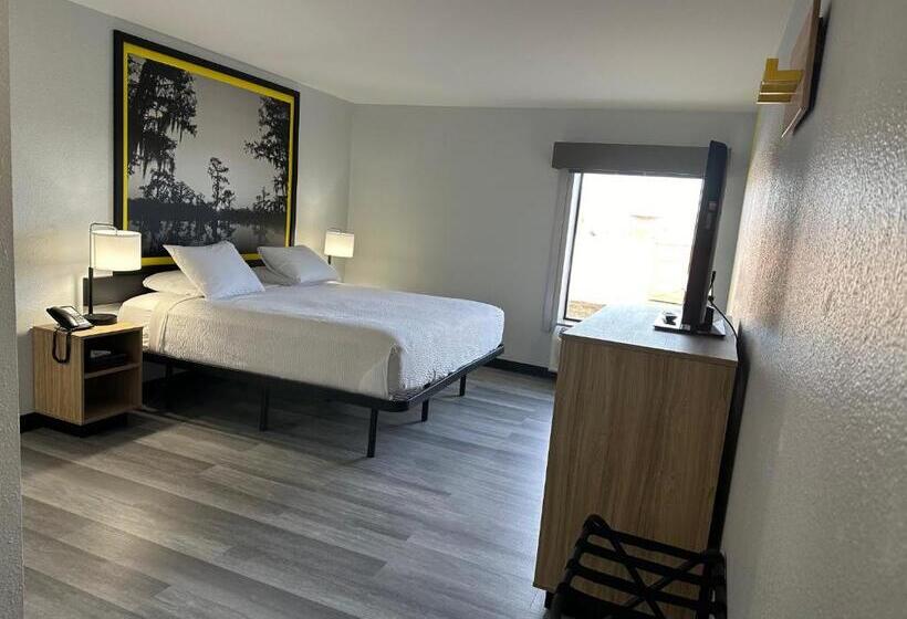 בית מלון כפרי Super 8 By Wyndham Alexandria La