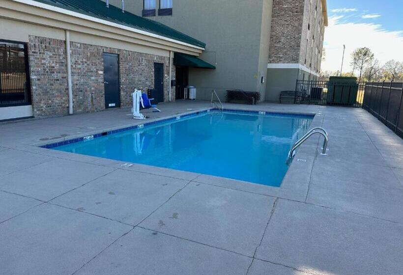 בית מלון כפרי Super 8 By Wyndham Alexandria La