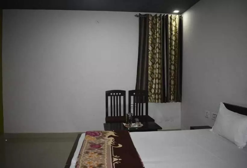 Hotelli Tiger Guest House