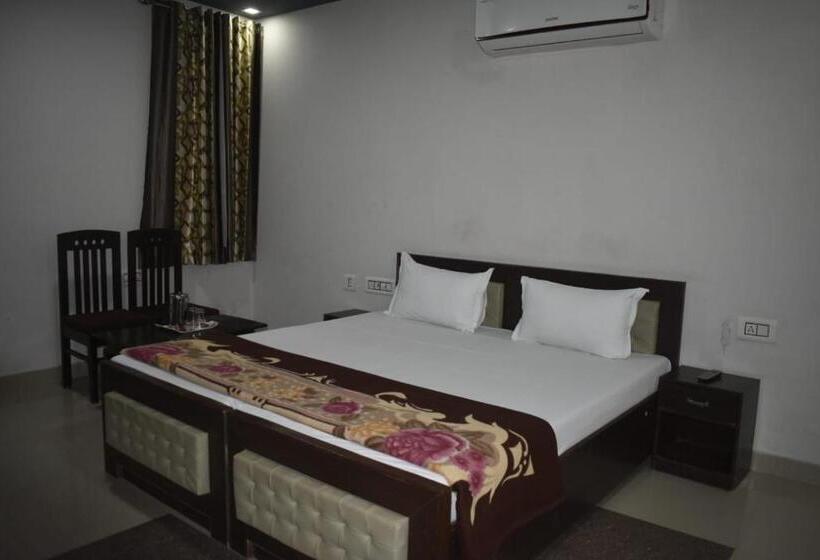 בית מלון כפרי Tiger Guest House