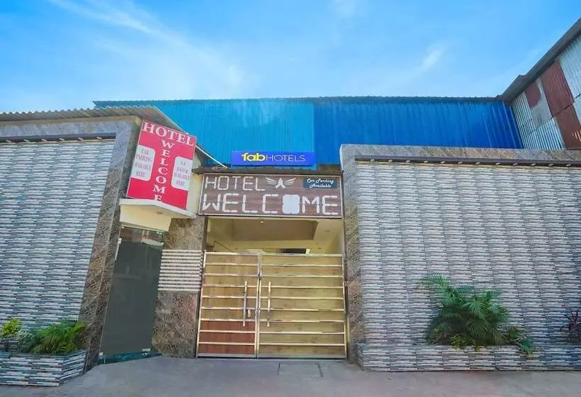 Fabhotel Welcome