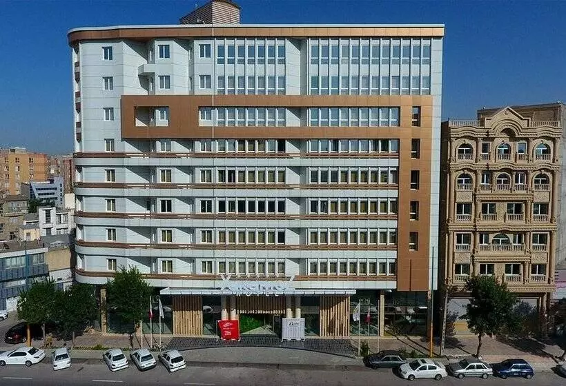 هتل Yakamoz Ardebil