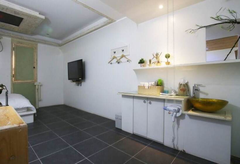 Jincheon The Wizard Of Oz Motel