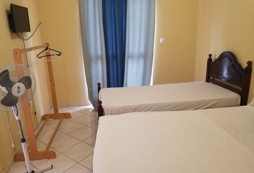 پانسیون Chez Albino