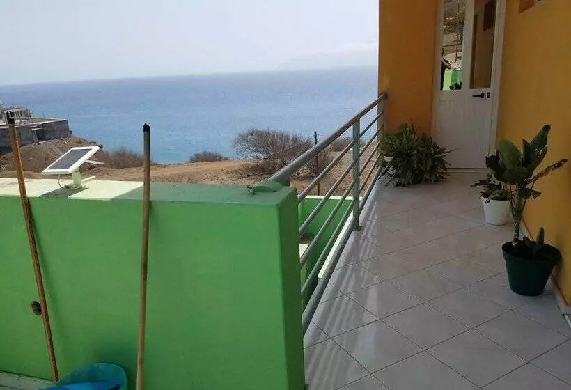 پانسیون Chez Albino