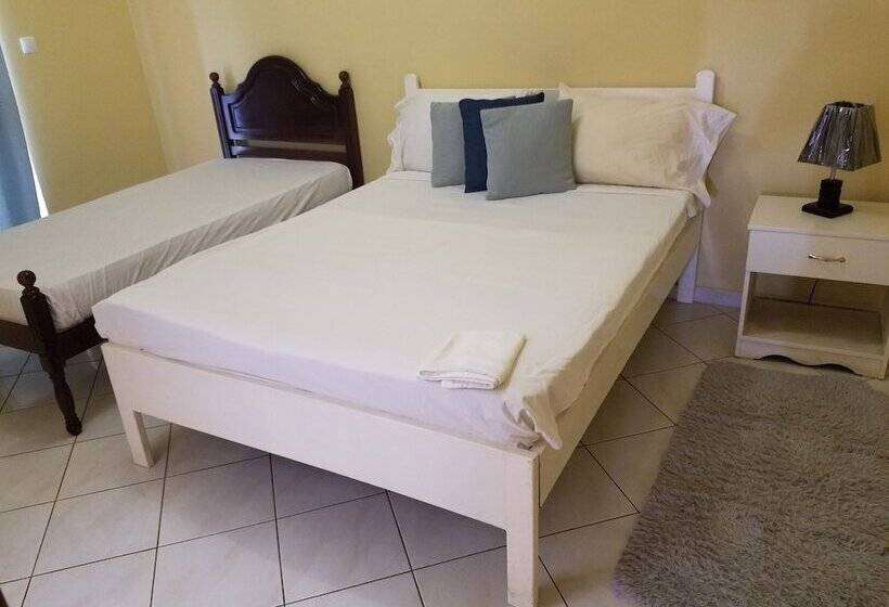 پانسیون Chez Albino