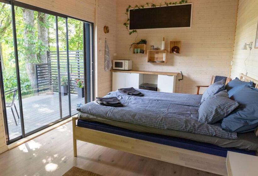 פנסיון Gyttja Västergårds