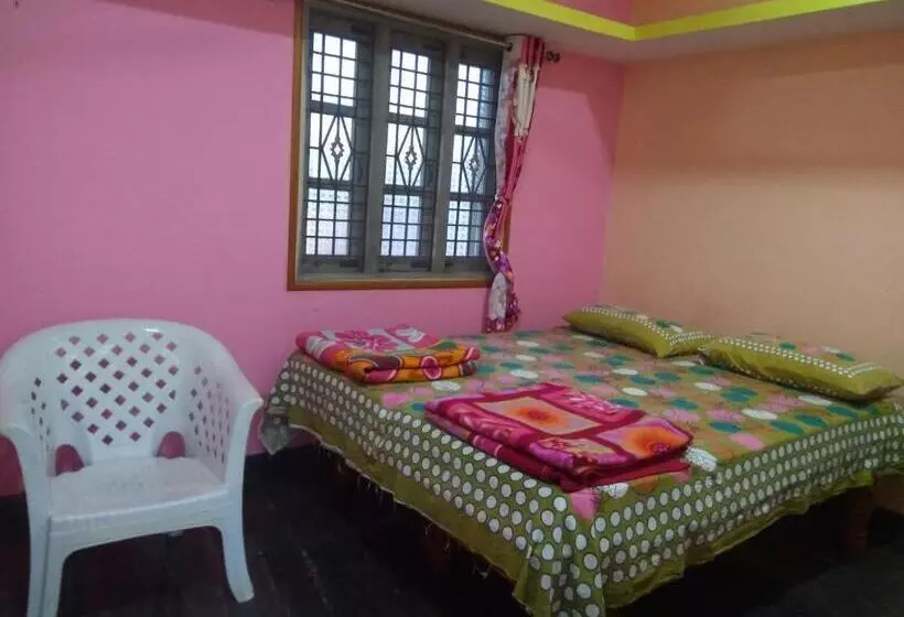 ペンション Rathna Home Stay