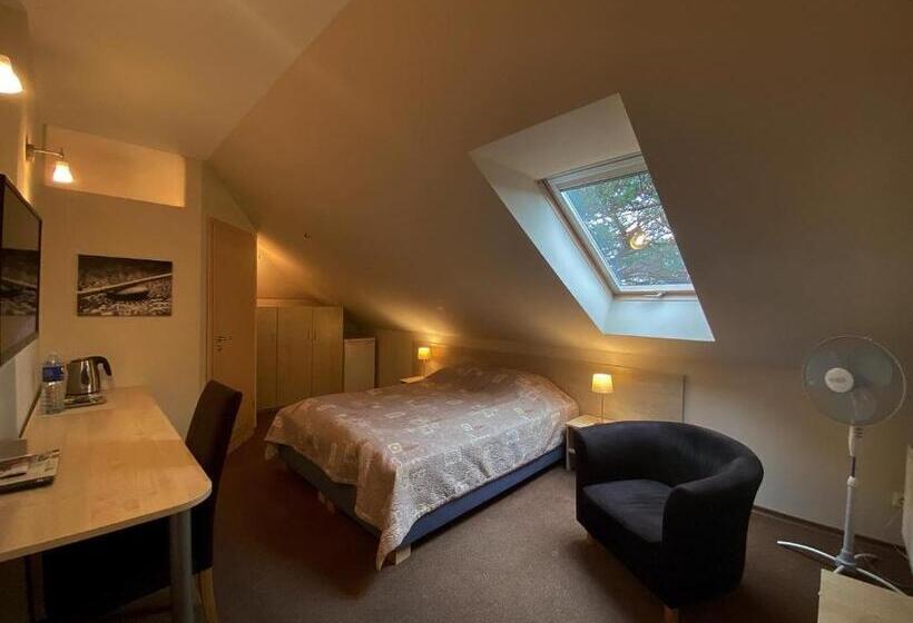 پانسیون Vila Claudia