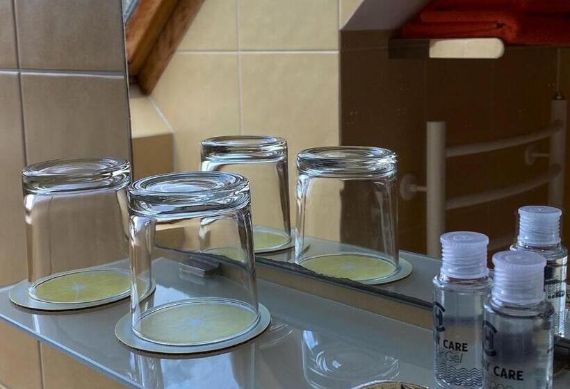 پانسیون Vila Claudia