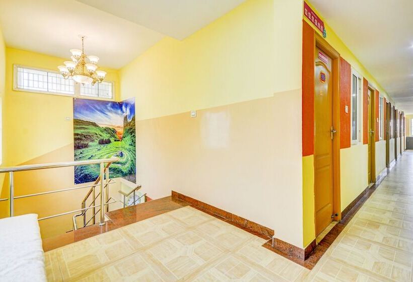 فندق Fabexpress Ragu Residency