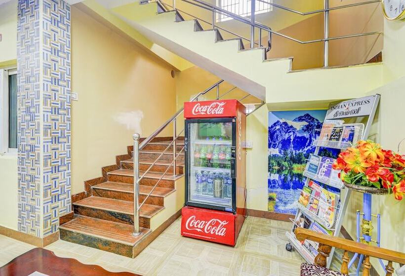 فندق Fabexpress Ragu Residency