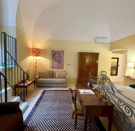4 Balconi Rooms Dimora Arditi B&b