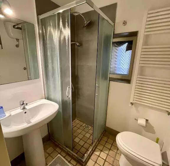 4 Balconi Rooms Dimora Arditi B&b