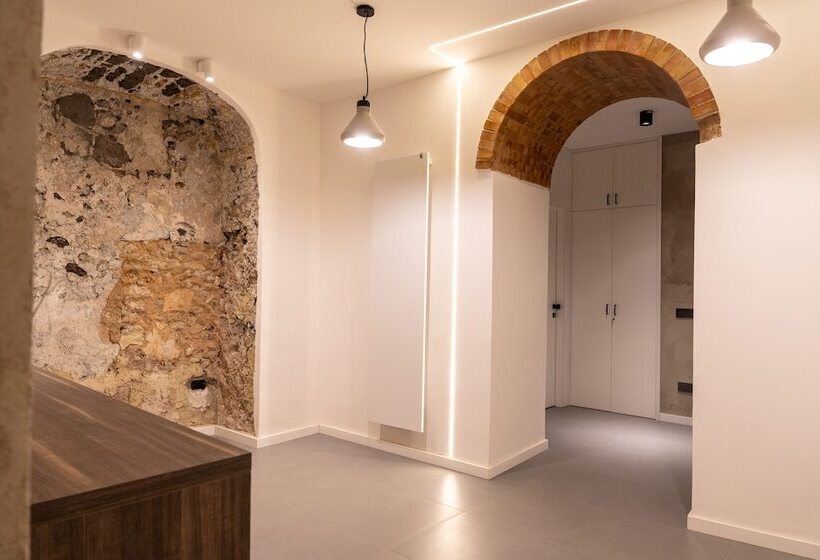 تختخواب و صبحانه Dimora Rhea