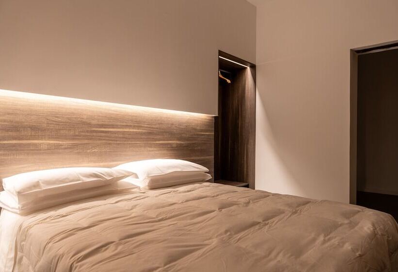 تختخواب و صبحانه Dimora Rhea