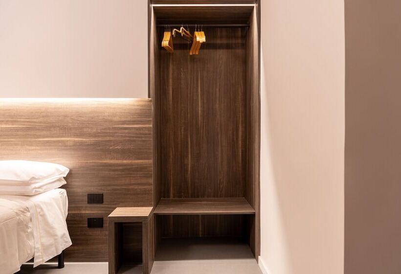 تختخواب و صبحانه Dimora Rhea