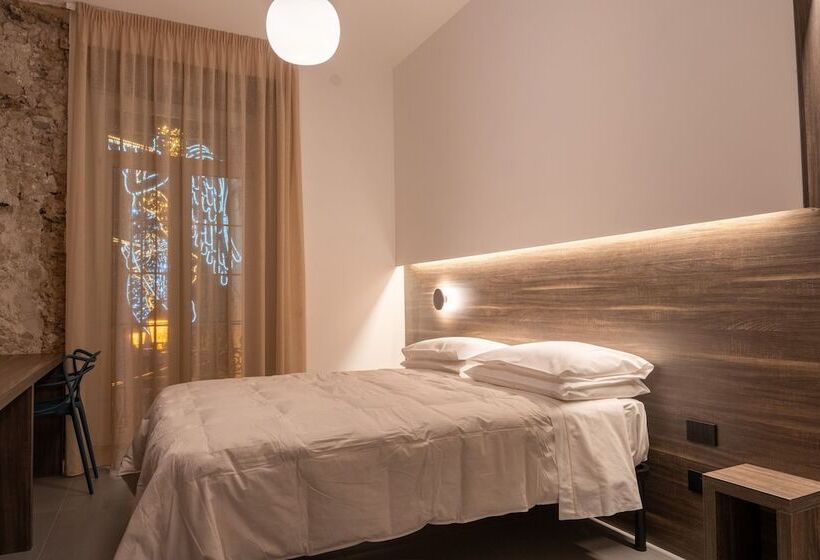 تختخواب و صبحانه Dimora Rhea