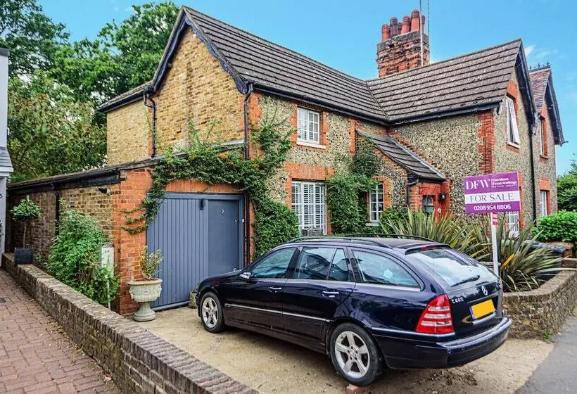 Flint Cottage B&b