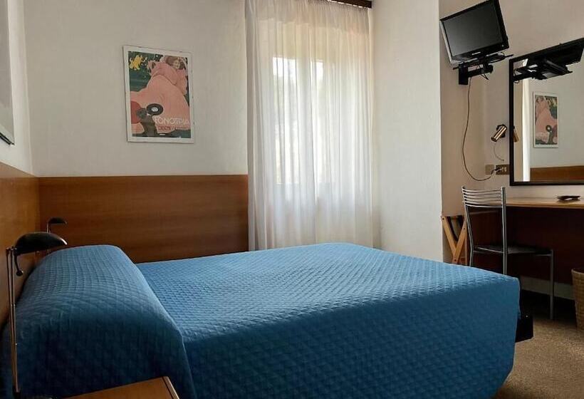 تختخواب و صبحانه Giardino