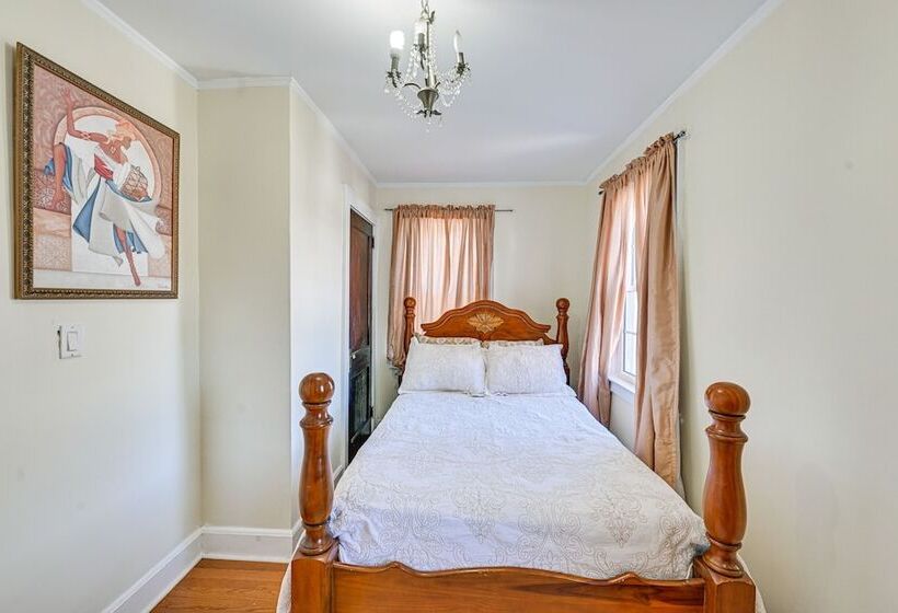 Charming Valley Stream Home: 24 Mi To Central Park