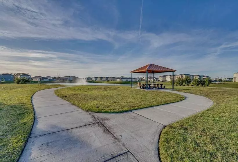 Davenport Home W/ Pool Access, Near Disney!