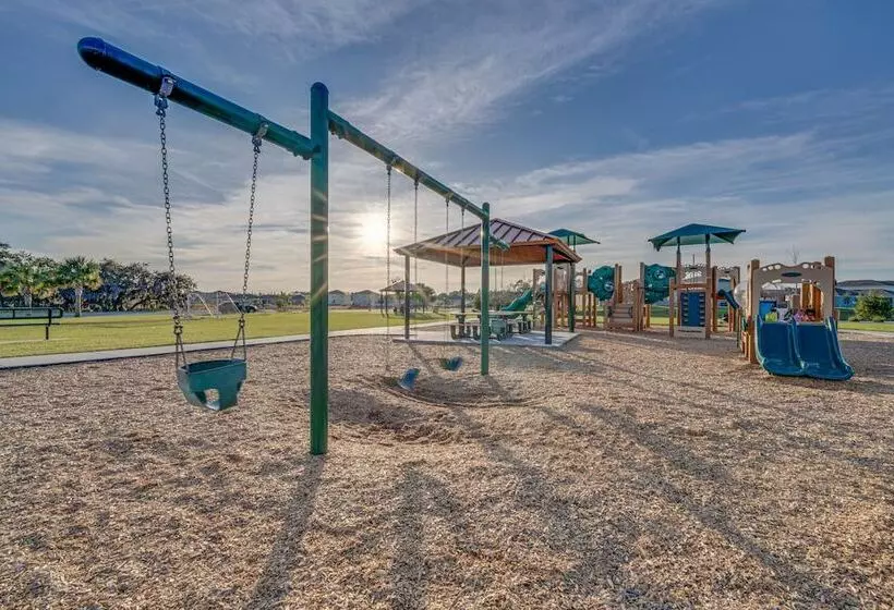 Davenport Home W/ Pool Access, Near Disney!