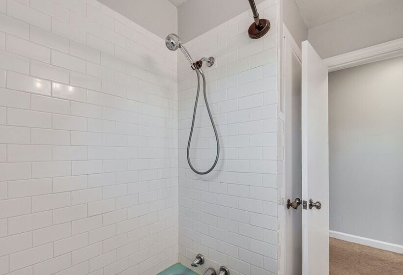 Greenville Home W/ Private Yard Near Downtown!